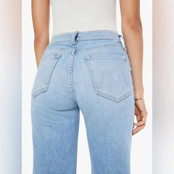 ✨NWT✨ MOTHER Denim The Tripper Flood Fray in Size 30 - Picture 2 of 16
